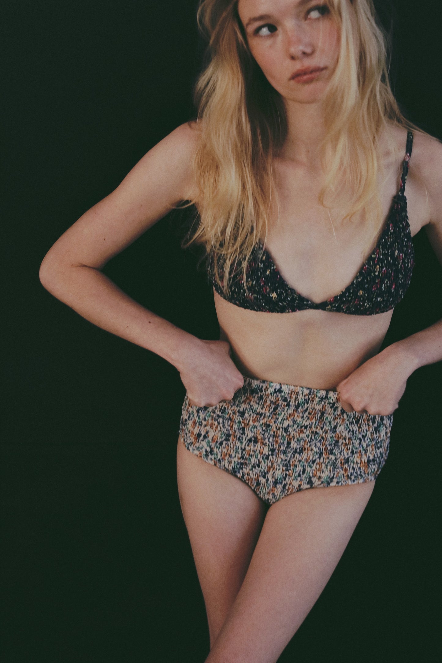 Shirring Flower Triangle Top